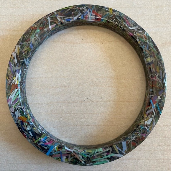 Acrylic Bangle Recycled Paper 1 - Picture 6 of 9